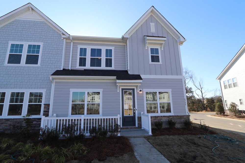 8904 Connover Hall Ave - 1