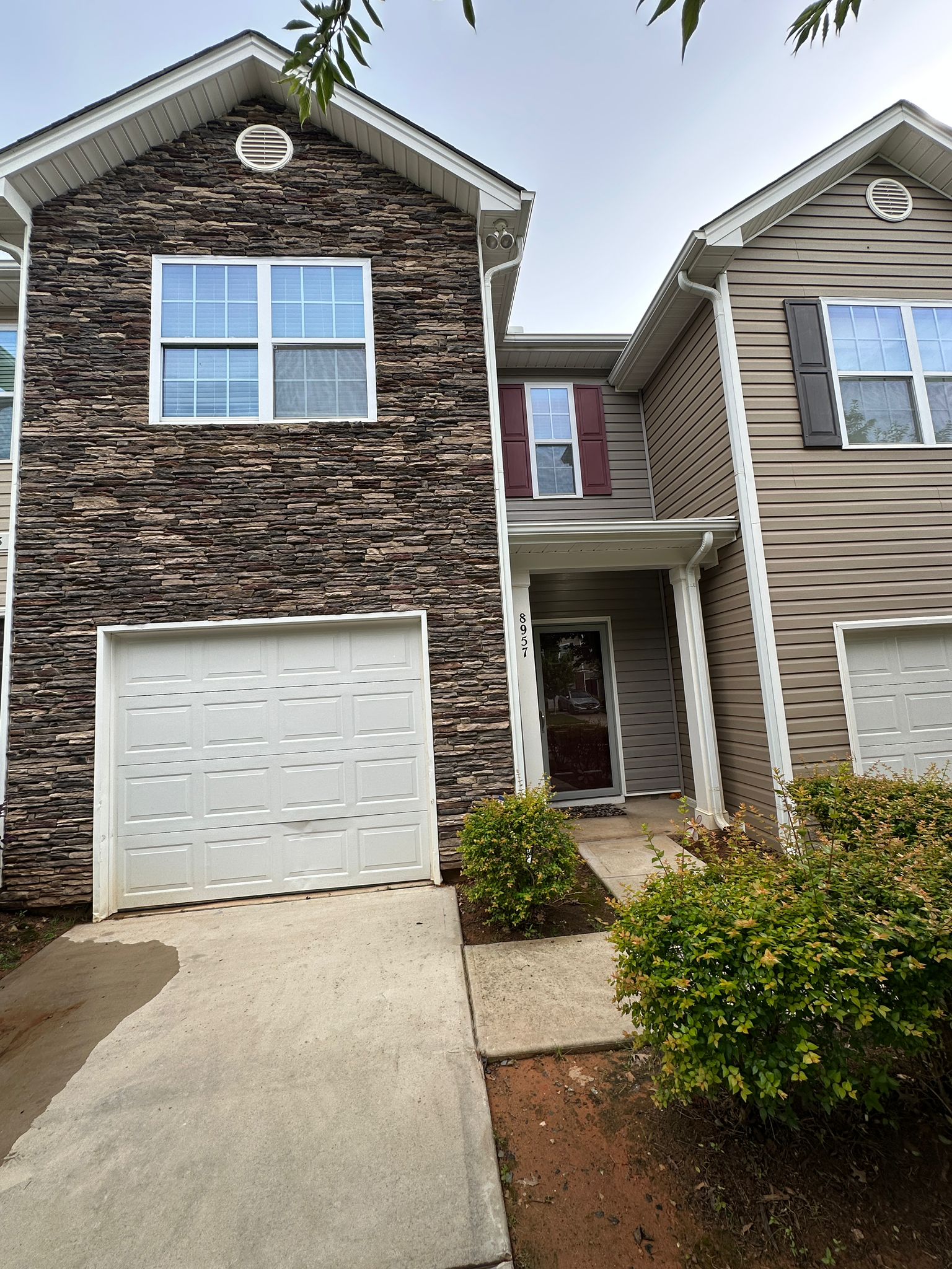8957 Bradstreet Commons Way - 1